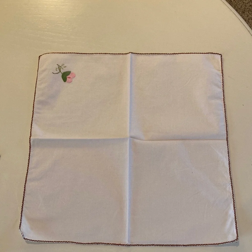 Hand Embroidered Set of 4 Light‎ Tan Cloth Napkins Pink Flower Cottagecore 15x15